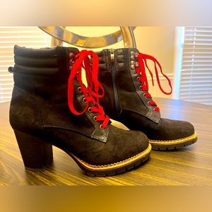 Black lace up boots w/side zipper